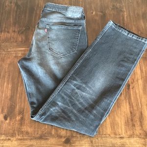 Men’s Levi’s 569, 34 x 36